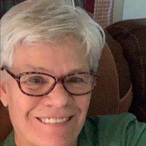 Meet your Posher, Sharon